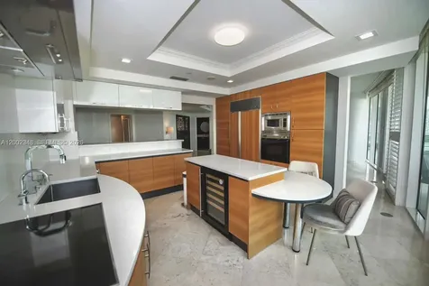 19955 NE 38th Court Aventura FL 33180