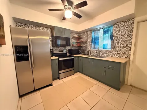 1104 N 17th Court Hollywood FL 33020
