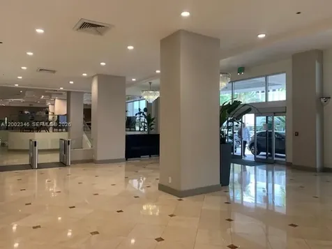 100 Lincoln Road Miami Beach FL 33139