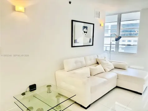 100 Lincoln Road Miami Beach FL 33139