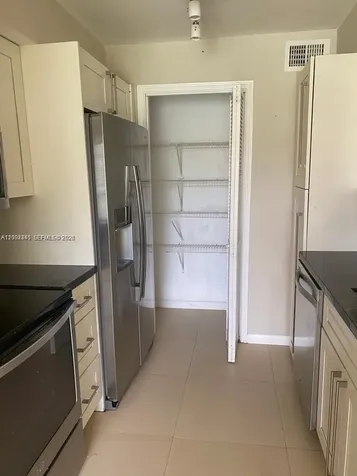 2371 NW 33rd Street Oakland Park FL 33309