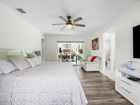 7495 SW 73rd Terrace Miami FL 33143