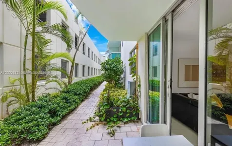 3901 S Ocean Drive Hollywood FL 33019