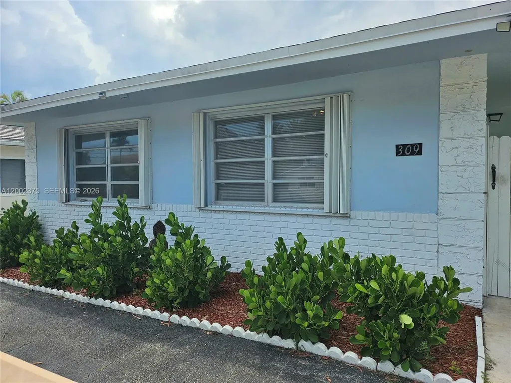 309 SE 12th Avenue Pompano Beach FL 33060
