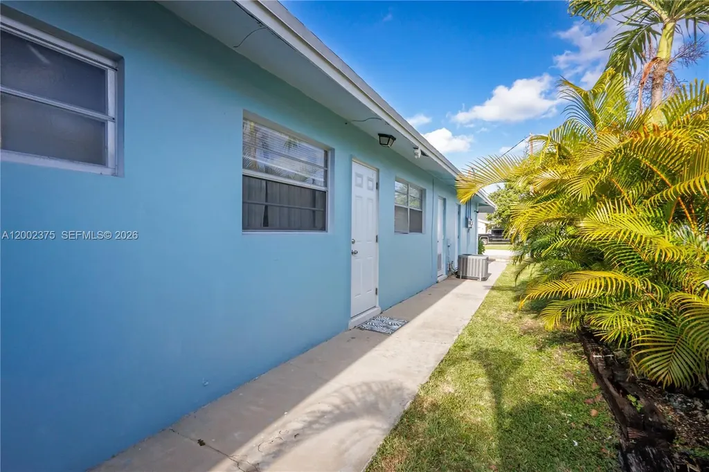309 SE 12th Avenue Pompano Beach FL 33060