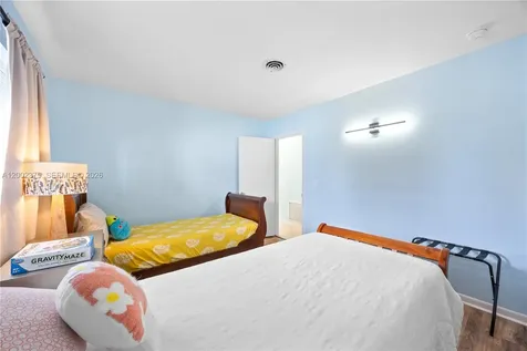 309 SE 12th Avenue Pompano Beach FL 33060