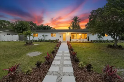 11705 SW 97th Court Miami FL 33176