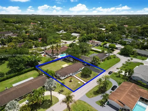 11705 SW 97th Court Miami FL 33176