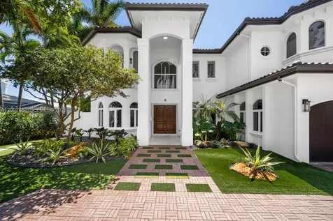 2614 Castilla Isle Fort Lauderdale FL 33301