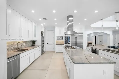 2614 Castilla Isle Fort Lauderdale FL 33301
