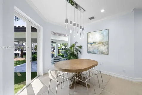 2614 Castilla Isle Fort Lauderdale FL 33301
