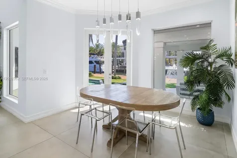 2614 Castilla Isle Fort Lauderdale FL 33301