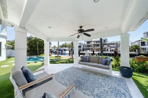 2614 Castilla Isle Fort Lauderdale FL 33301