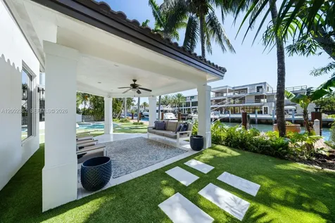 2614 Castilla Isle Fort Lauderdale FL 33301
