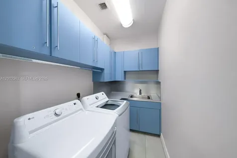 2614 Castilla Isle Fort Lauderdale FL 33301