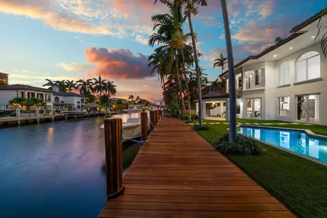 2614 Castilla Isle Fort Lauderdale FL 33301