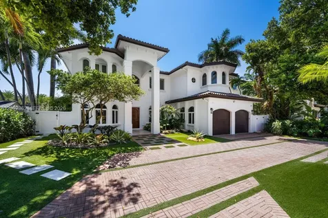 2614 Castilla Isle Fort Lauderdale FL 33301