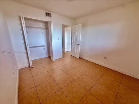 8500 NW 8th Street Miami FL 33126