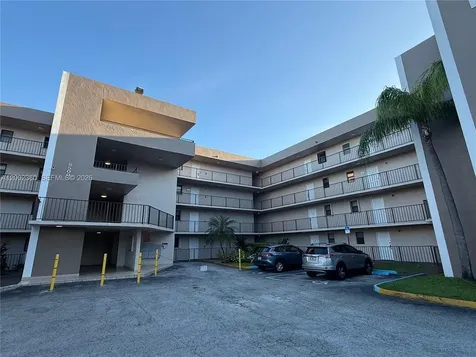 8500 NW 8th Street Miami FL 33126