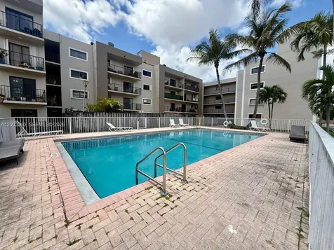 8500 NW 8th Street Miami FL 33126