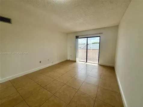 8500 NW 8th Street Miami FL 33126