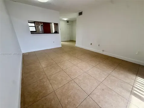 8500 NW 8th Street Miami FL 33126