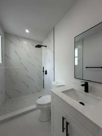 2425 SW 6th Street Miami FL 33135