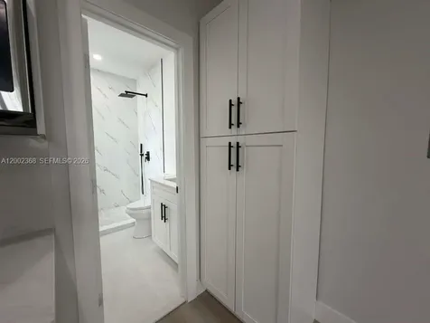 2425 SW 6th Street Miami FL 33135