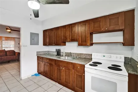 836 NW 101st Street Miami FL 33150