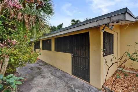 836 NW 101st Street Miami FL 33150