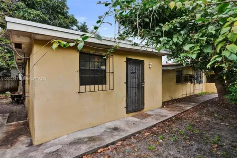 836 NW 101st Street Miami FL 33150