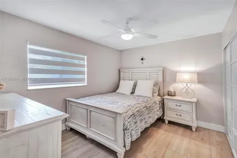 9212 NW 81st Place Tamarac FL 33321