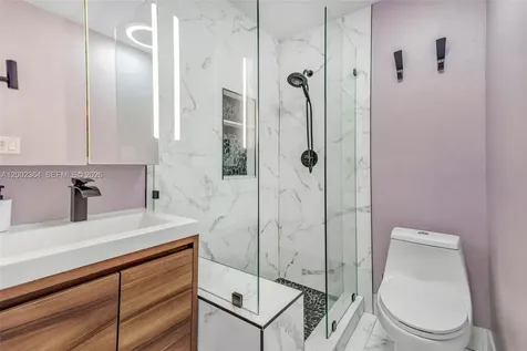 9212 NW 81st Place Tamarac FL 33321