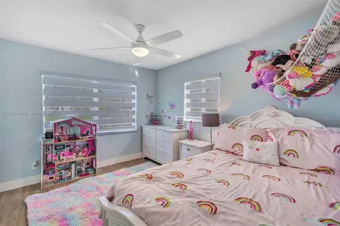 9212 NW 81st Place Tamarac FL 33321