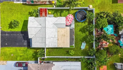 9212 NW 81st Place Tamarac FL 33321