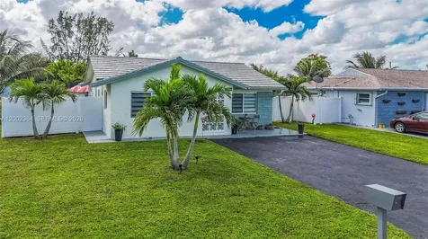 9212 NW 81st Place Tamarac FL 33321