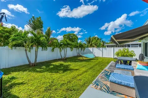 9212 NW 81st Place Tamarac FL 33321