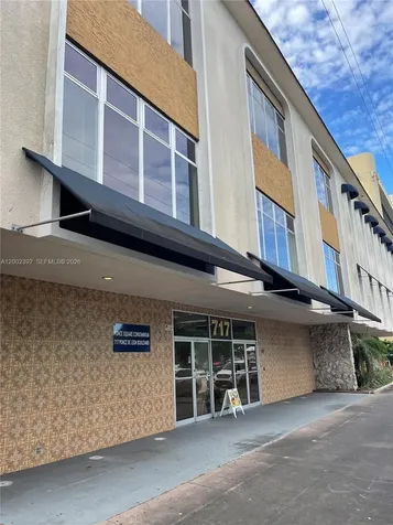 717 Ponce De Leon Boulevard Coral Gables FL 33134