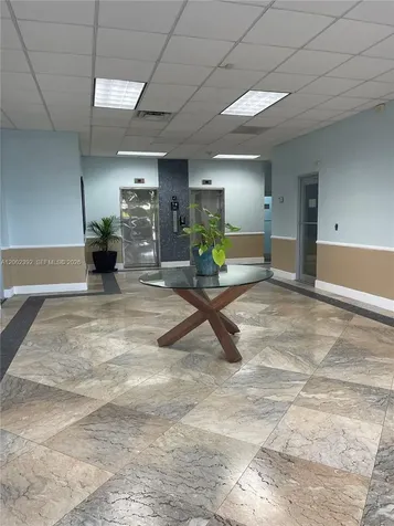 717 Ponce De Leon Boulevard Coral Gables FL 33134