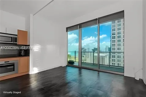 300 S Biscayne Boulevard Miami FL 33131