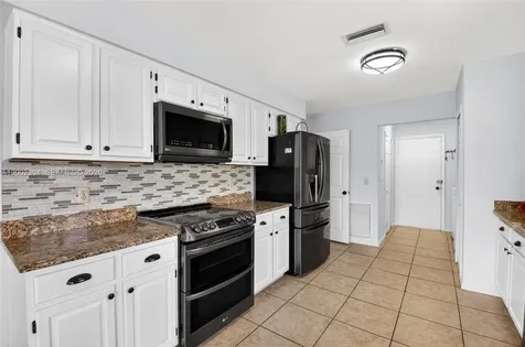 10982 S Greentrail Drive S Boynton Beach FL 33436