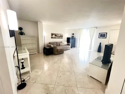 1750 James Avenue Miami Beach FL 33139