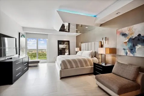 19707 Turnberry Way Aventura FL 33180
