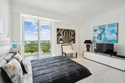 19707 Turnberry Way Aventura FL 33180