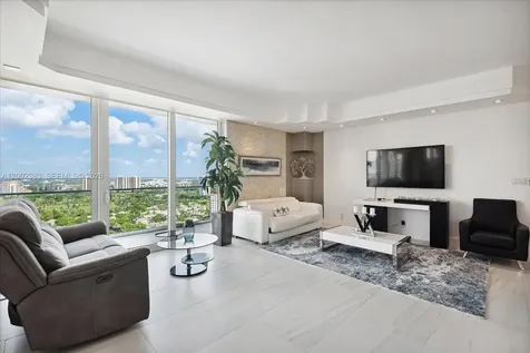 19707 Turnberry Way Aventura FL 33180