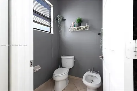 685 SE 37th Place Homestead FL 33033