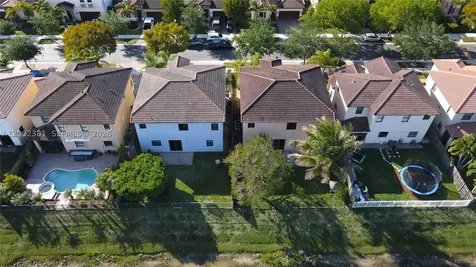685 SE 37th Place Homestead FL 33033