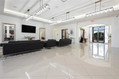 685 SE 37th Place Homestead FL 33033