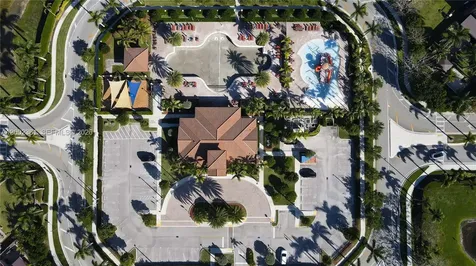 685 SE 37th Place Homestead FL 33033