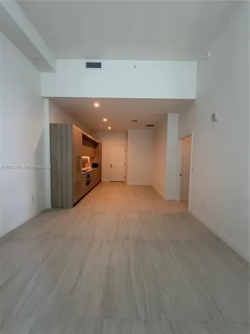 77 SE 5th Street Miami FL 33131